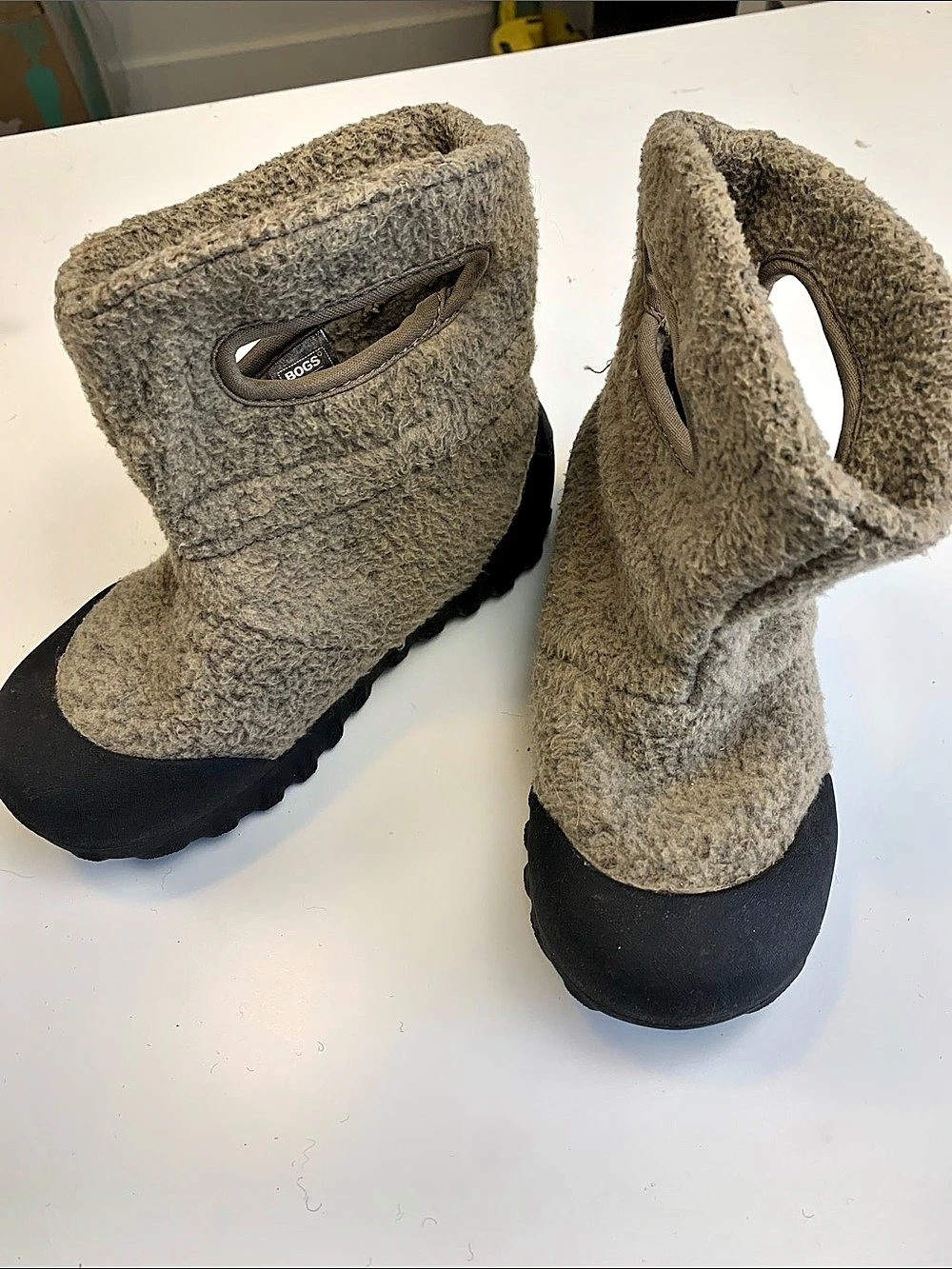 BOGS Classic High Fleece Boots Girls Boys US 13